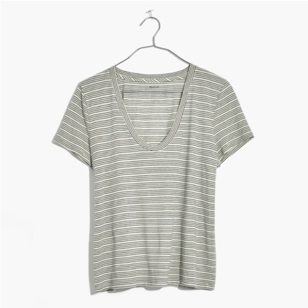Madewell Alto Cream and Black Striped Scoop Neck Crop Tee size Small